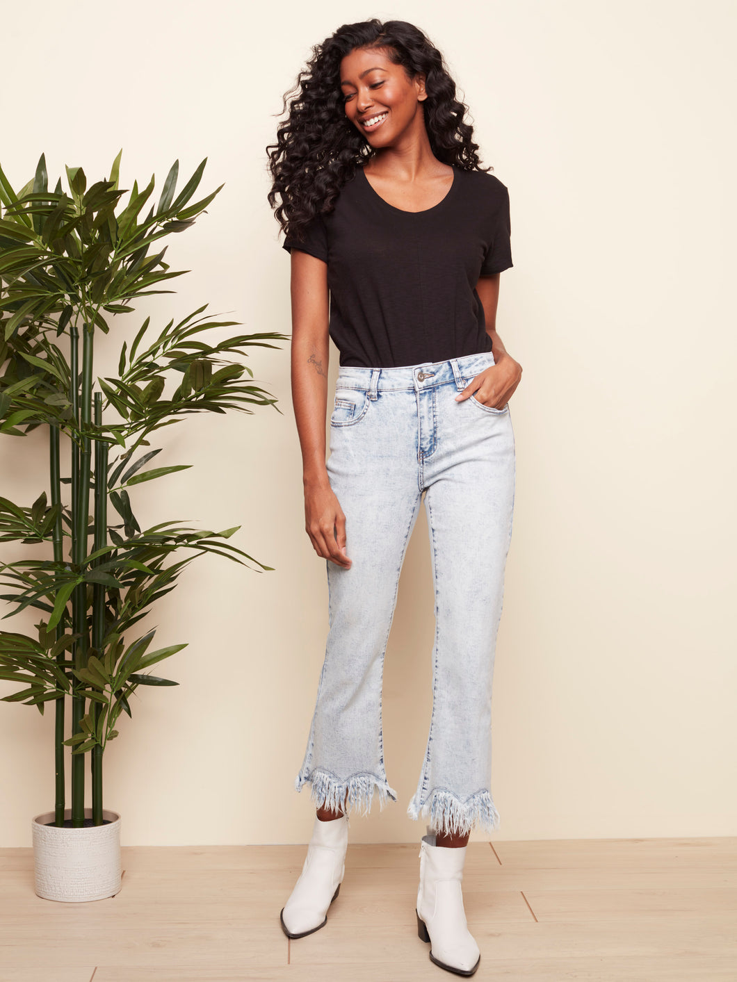 Charlie Wide Leg Fringed Hem Jean