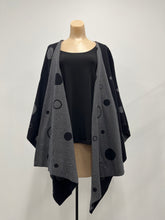 Load image into Gallery viewer, Marble Dot Cape
