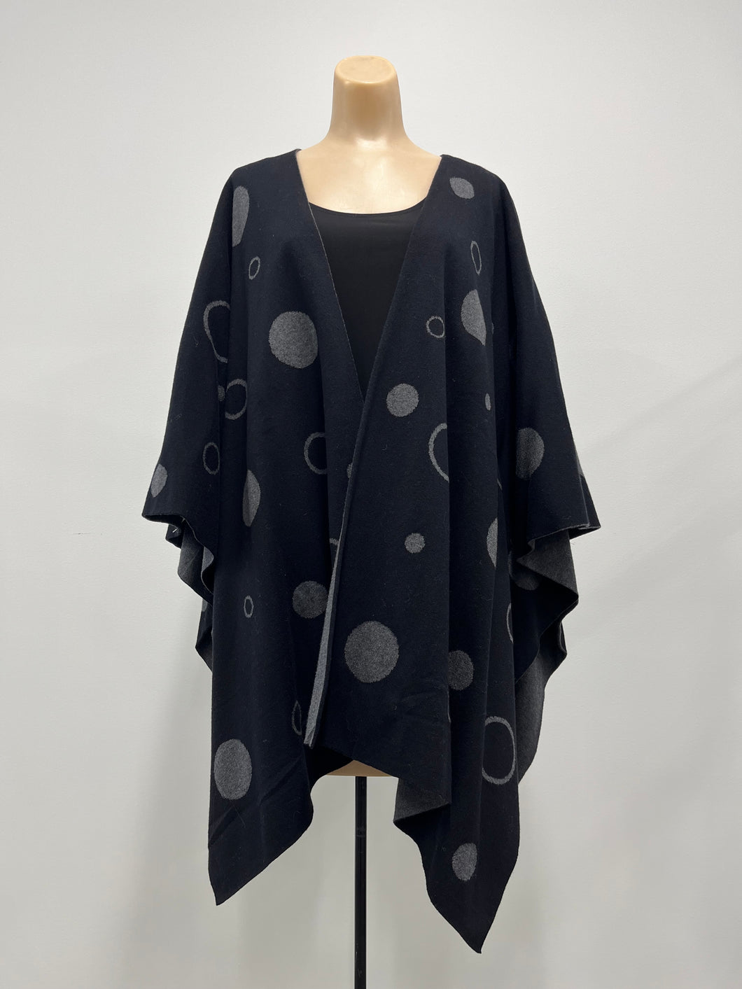 Marble Dot Cape