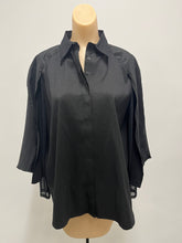 Load image into Gallery viewer, Ravel Taffetta Cape Blouse
